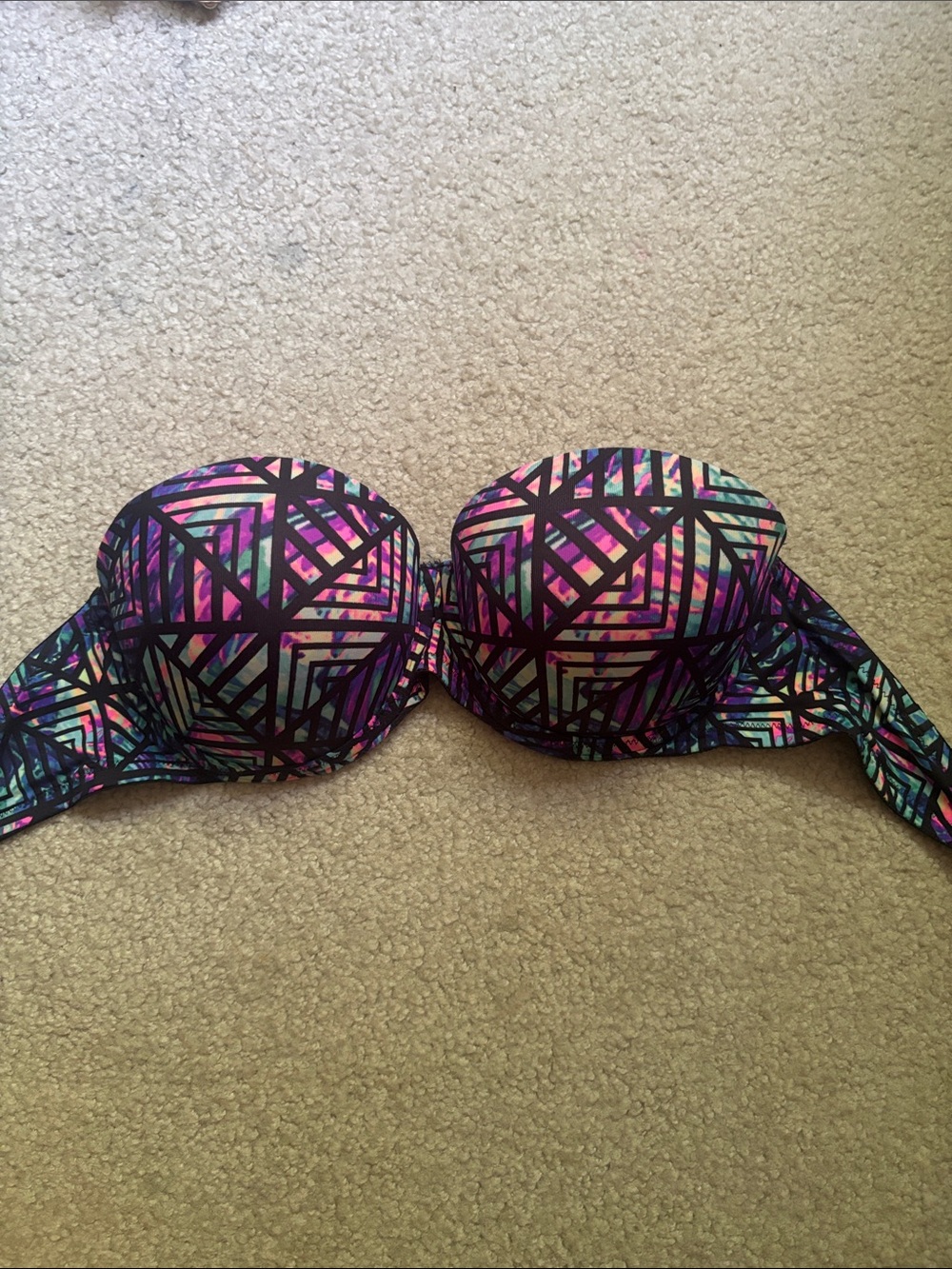 PINK Victoria's Secret Neon Geometric Strapless Bandeau push up bra with straps